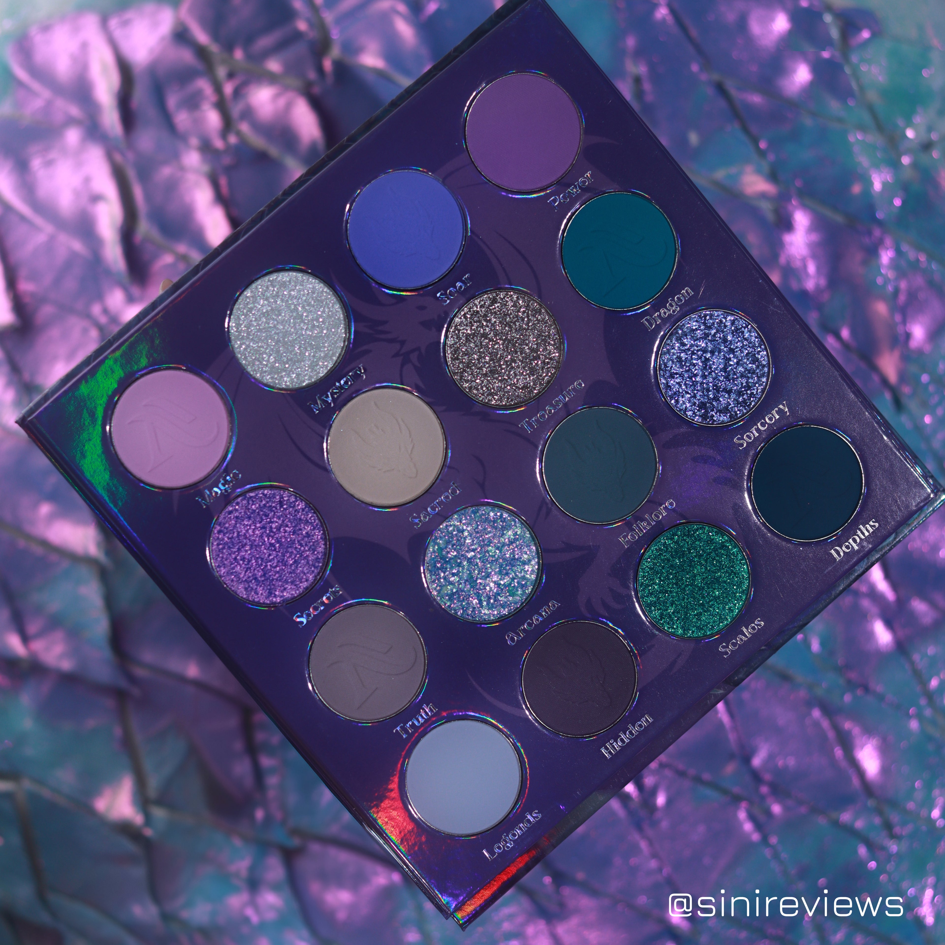 ARTTITUDE COSMETICS Arcana Palette