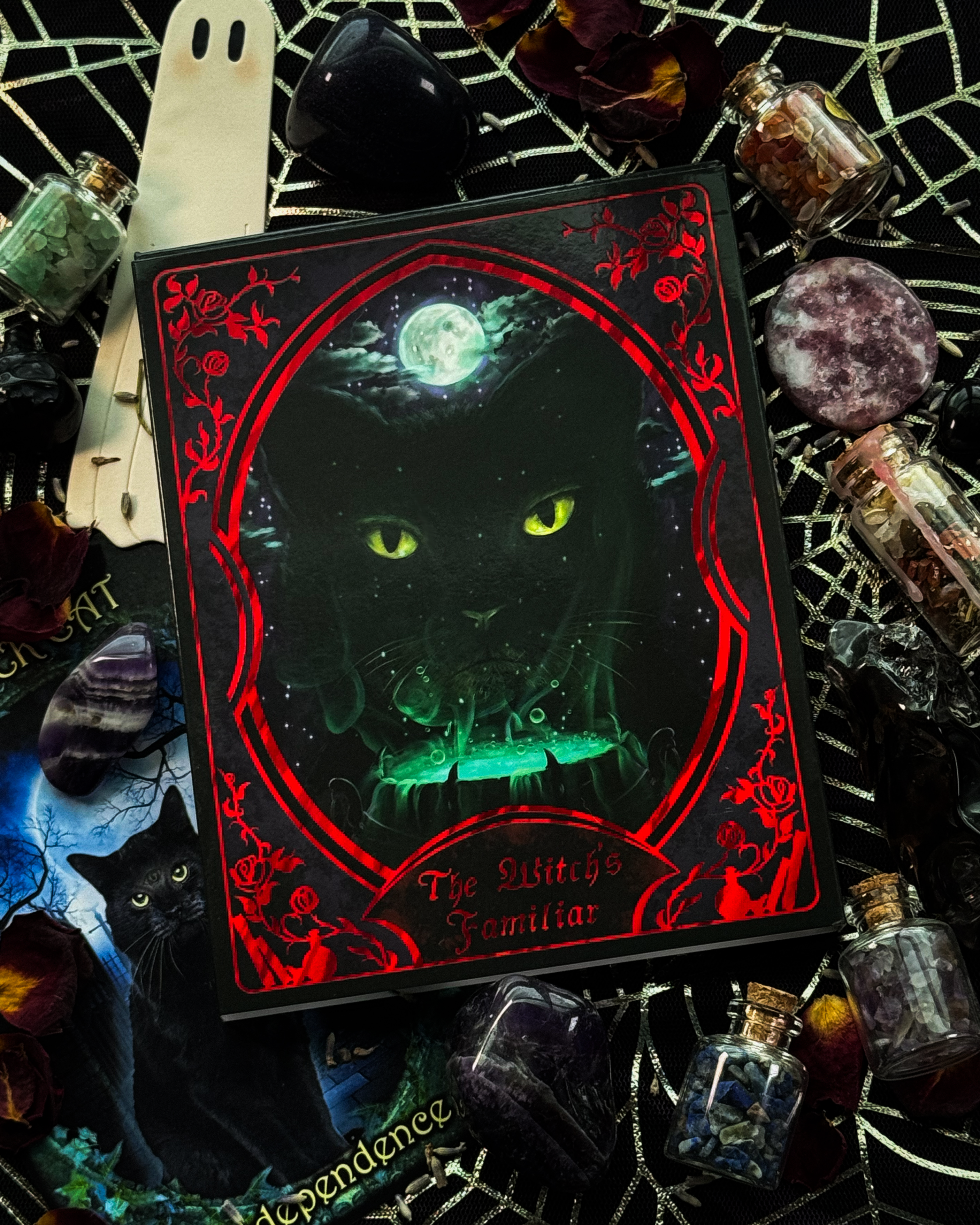 FANTASY COSMETICA The Witch's Familiar