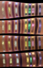 WHATS UP BEAUTY Dragon Eye Eyeshadow Palette