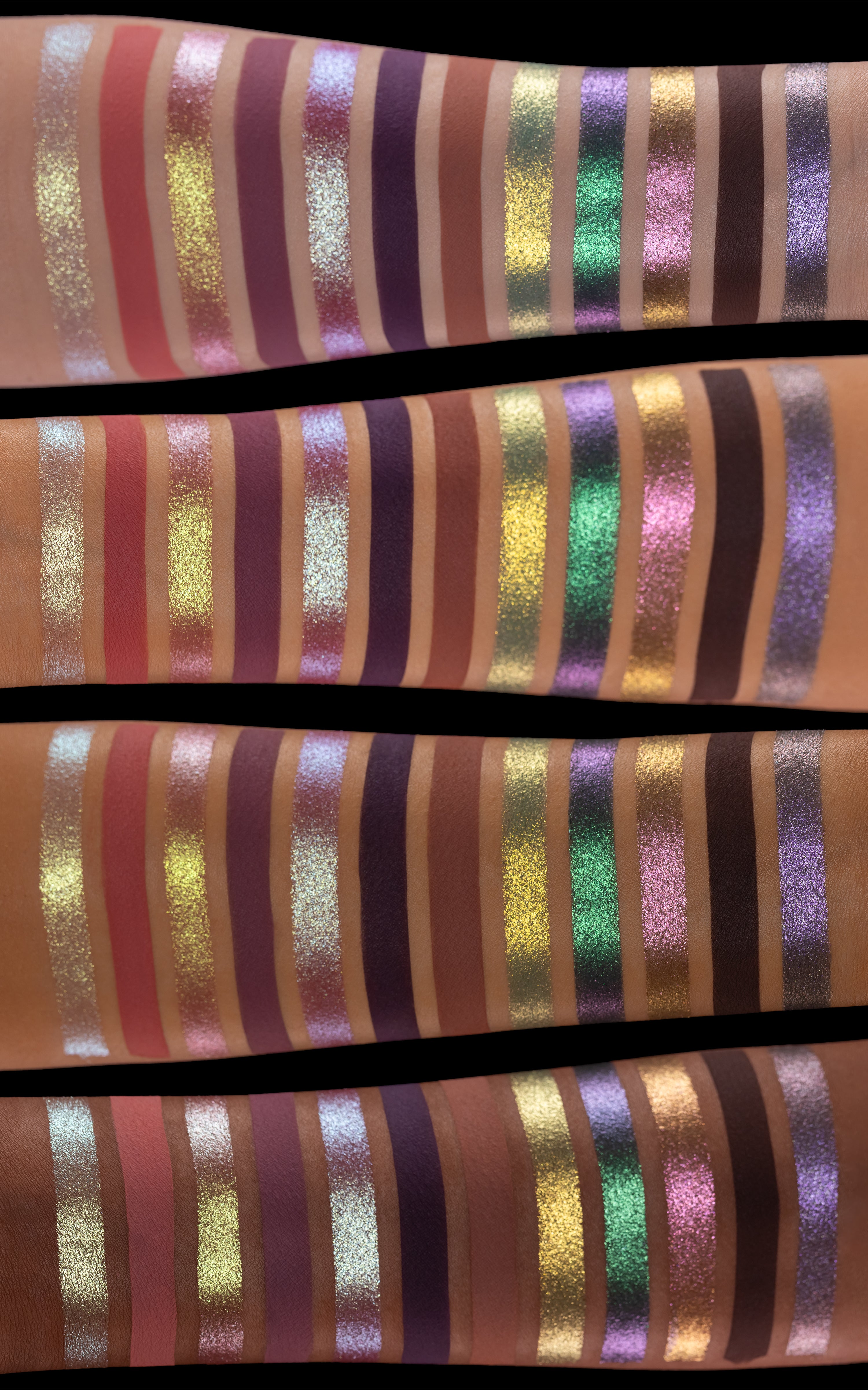 WHATS UP BEAUTY Dragon Eye Eyeshadow Palette
