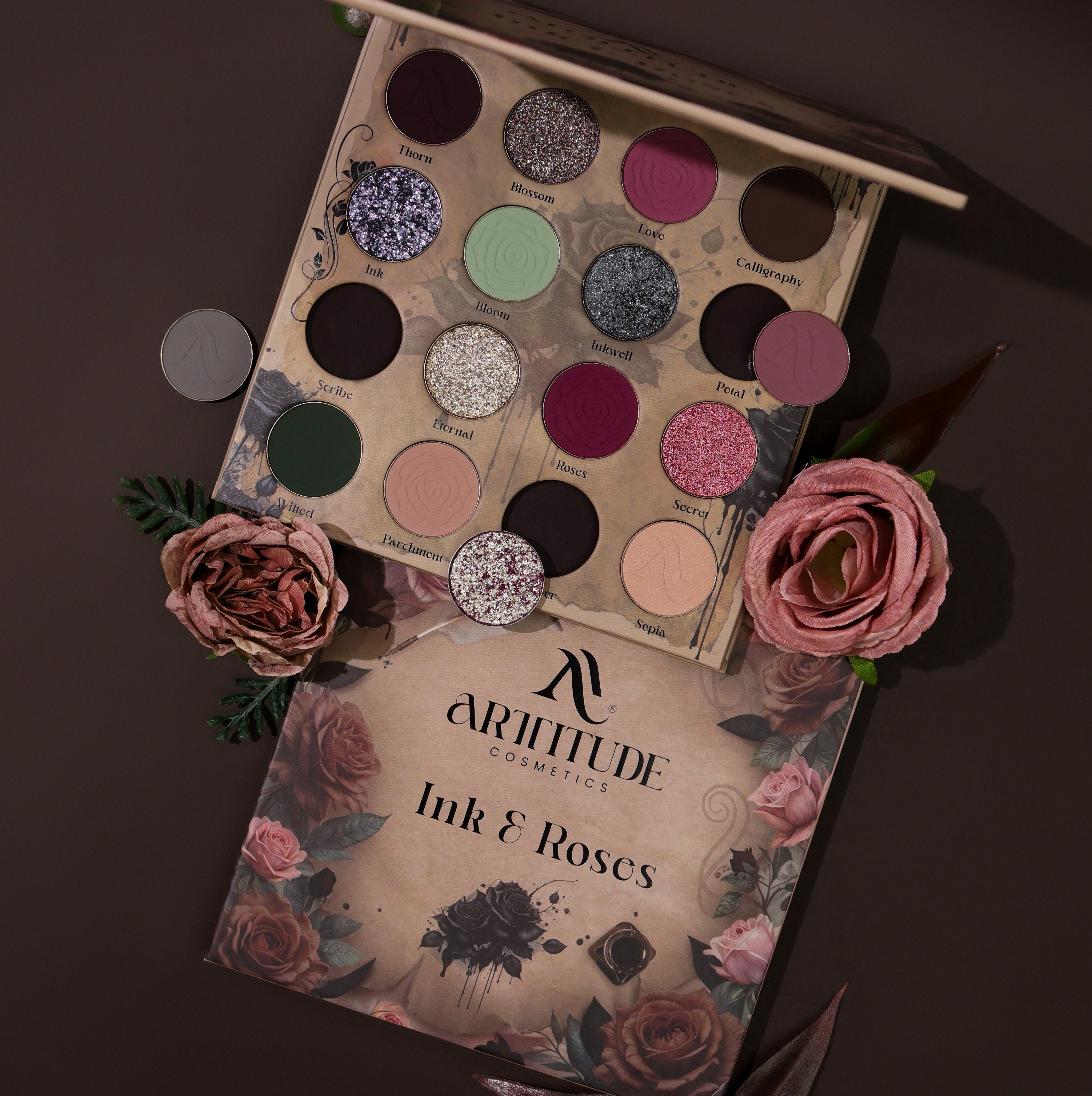 ARTTITUDE COSMETICS Ink & Roses Palette