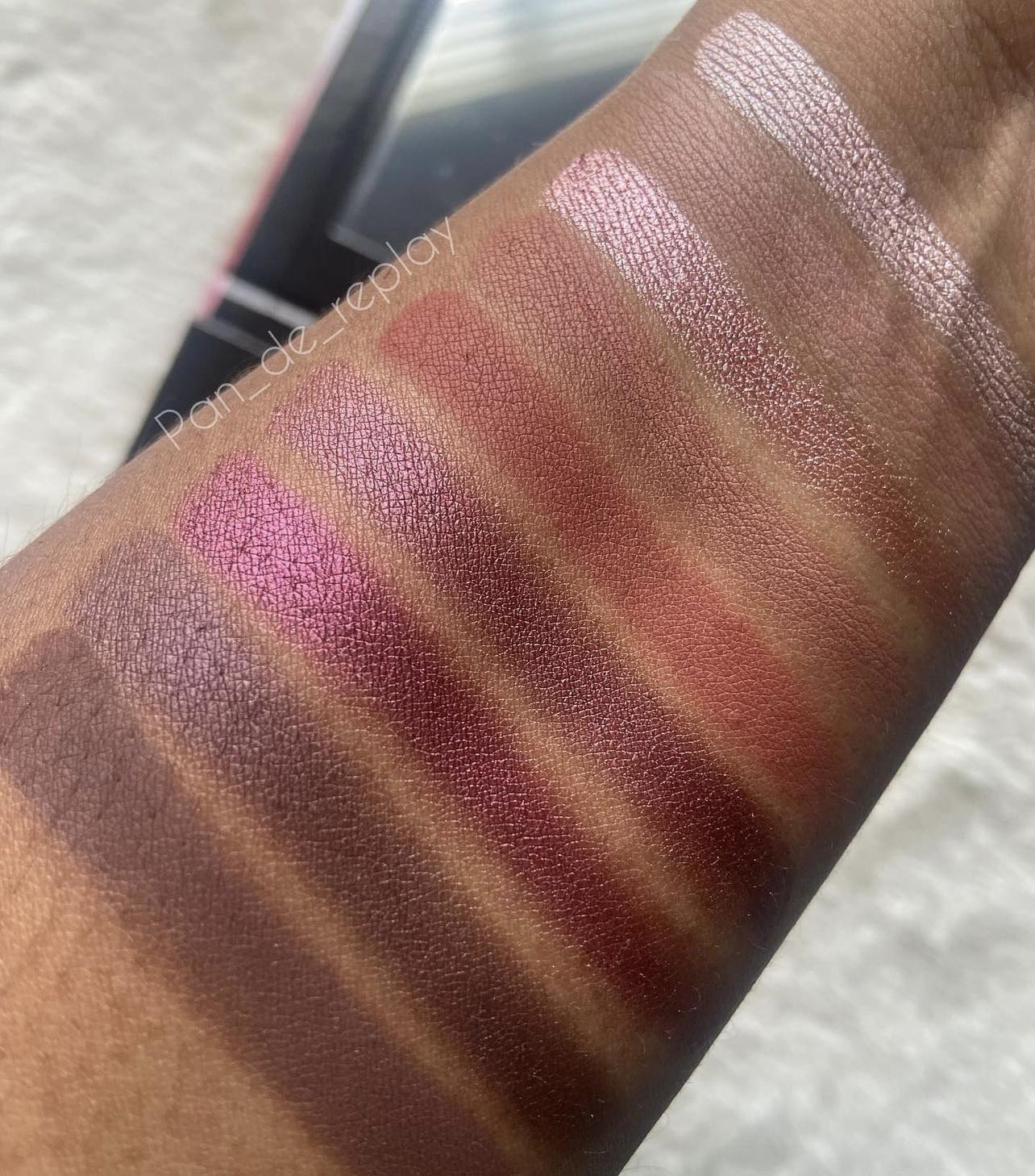 SYDNEY GRACE Raspberry Kiss 9 Pan Palette
